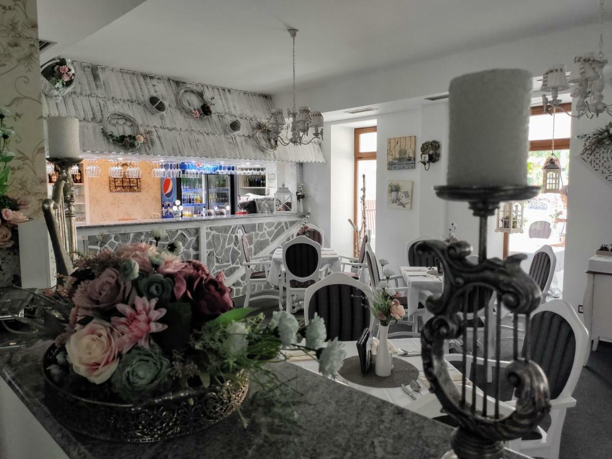 Penzion Zabokrek U Hoffera Zabokreky Nad Nitrou Luaran gambar